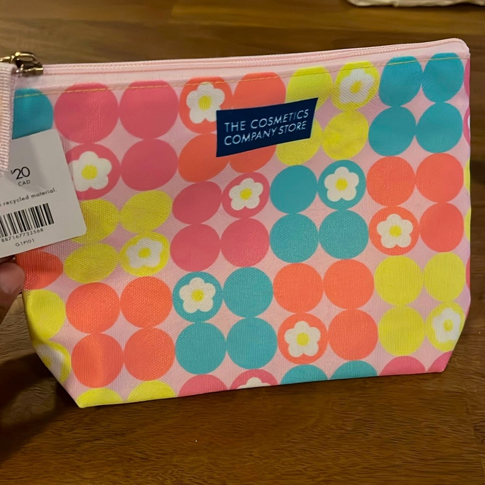 Beautiful cosmetics case. NWT/NWOB.  Made of recycled material.